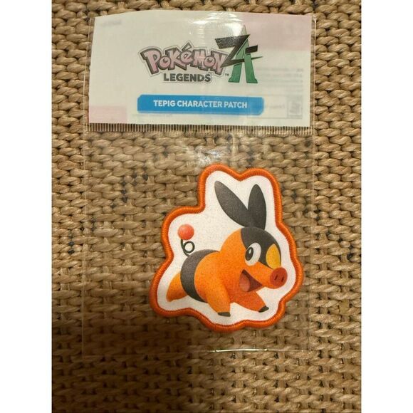 Brand New Set of Four Pokémon Patches PAX Exclusive Tepig Chikorita Zygarde - Picture 4 of 5